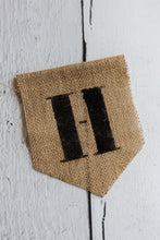 Afbeelding in Gallery-weergave laden, Vlaggenlijn - gepersonaliseerd