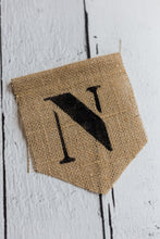 Afbeelding in Gallery-weergave laden, Vlaggenlijn - gepersonaliseerd