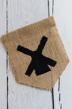 Afbeelding in Gallery-weergave laden, Vlaggenlijn - gepersonaliseerd